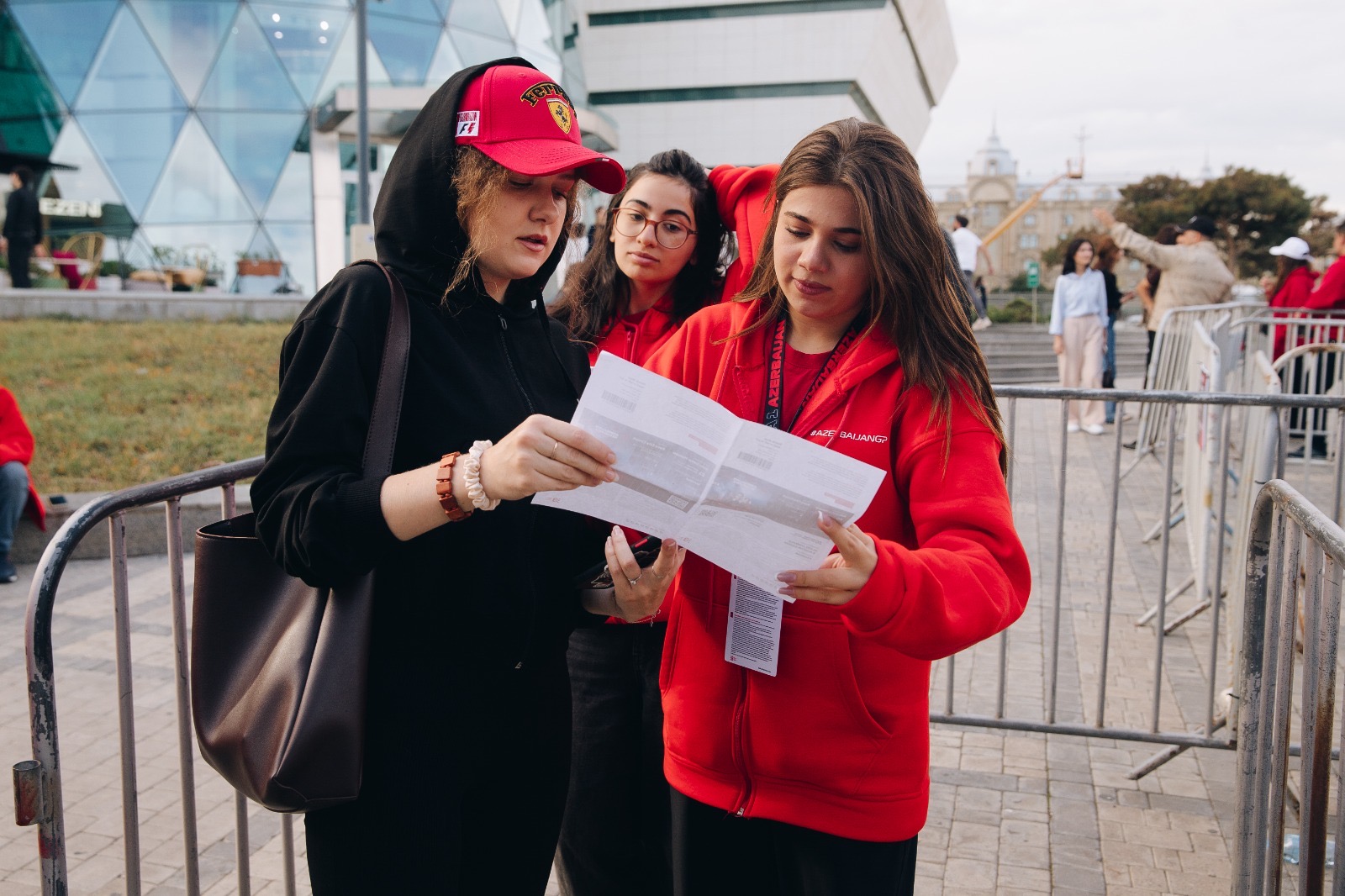 10 Years, 20,000 Volunteers:The Story Behind the Azerbaijan Grand Prix Volunteer Programme