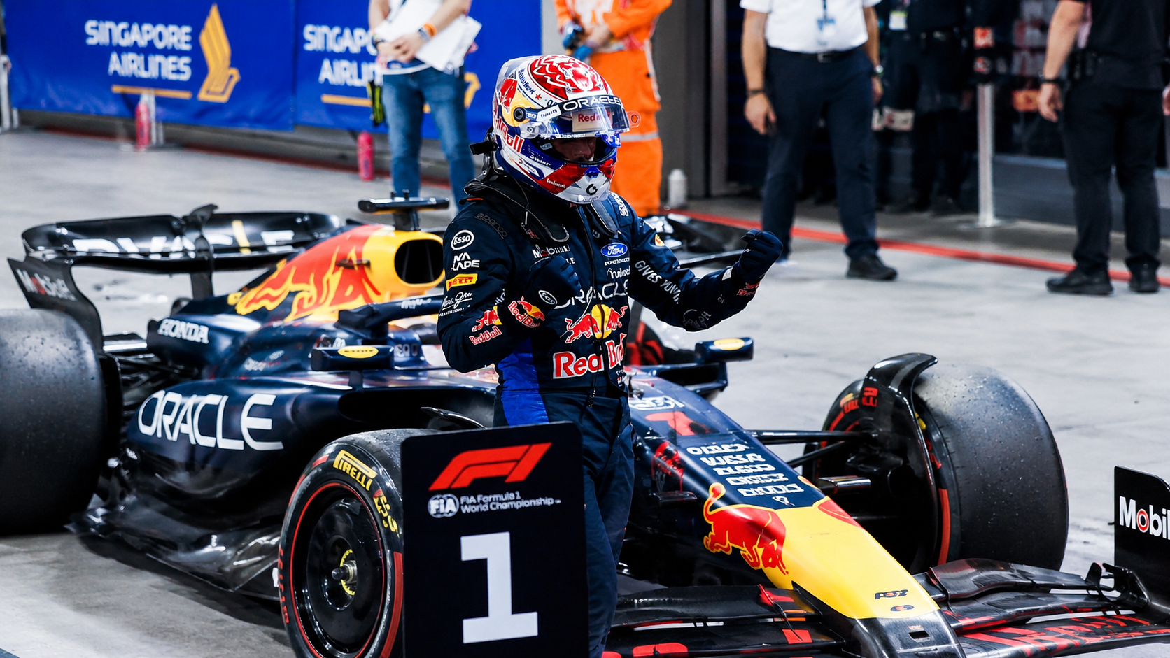 Verstappen Takes Victory in Rain-Interrupted Singapore Sprint