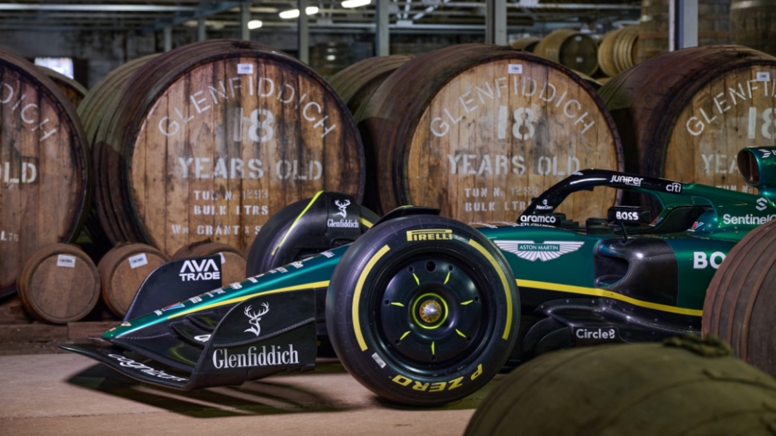 Aston Martin and Glenfiddich Unveil New Limited-Edition Formula 1 Whisky Collection