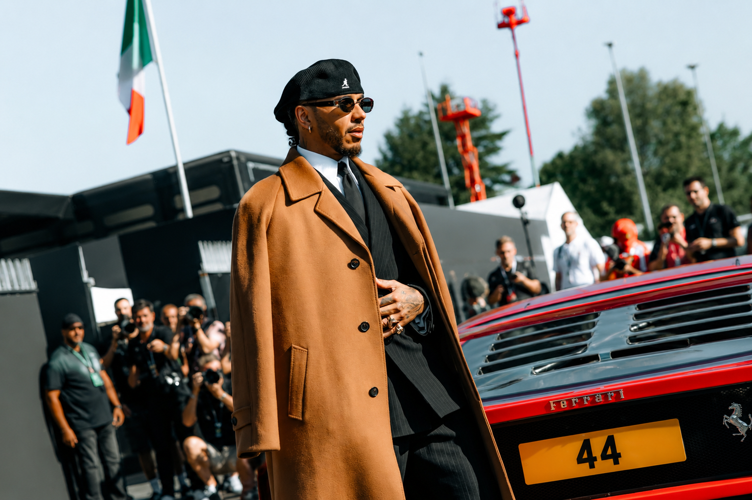 Lewis Hamilton Makes Stunning Ferrari F40 Arrival at Monza for Italian Grand Prix
